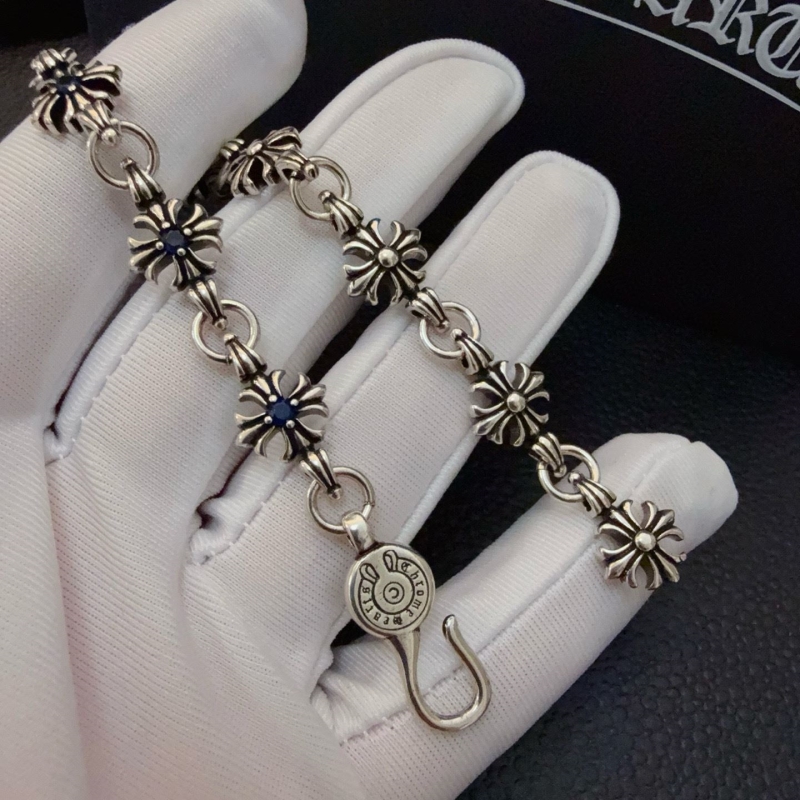 Ch*0me He**ts bracelets